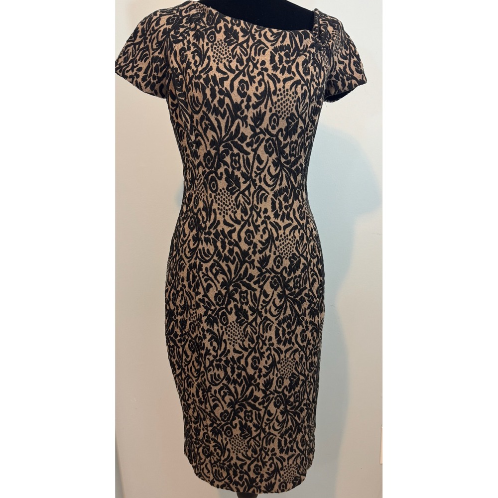 Eva Mendes Tan W/ Black Lace Dress MIDI Short Sleeve Size 2